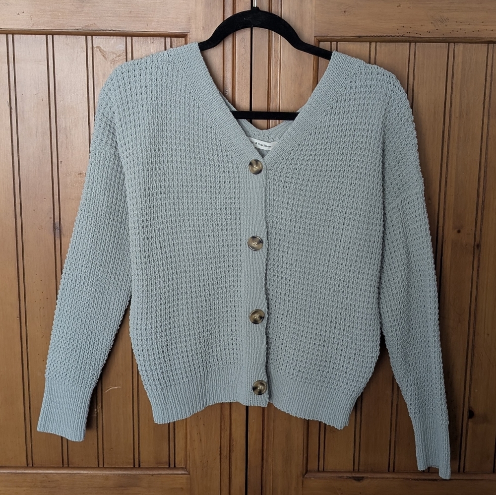 NWT Moon & Madison Women's chunky knit sweater